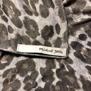 Michael Stars gray leopard jersey scarf